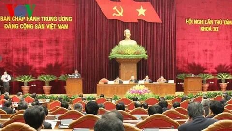 Đạt 8 điểm Toán trở lên mới được đăng ký học bán dẫn